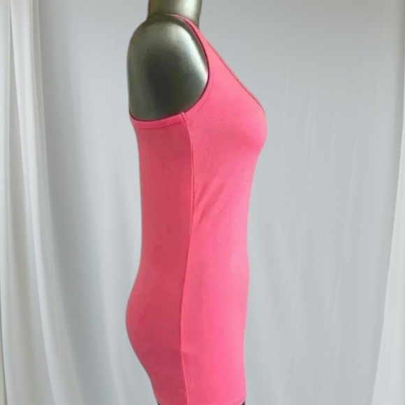 FREE 🆕Emme Jordan Tank Top - Picture 4 of 14